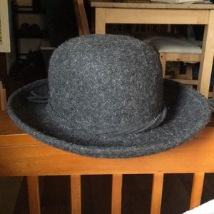 Dark grey wool hat